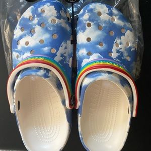 NWT- Juniors 6 Crocs